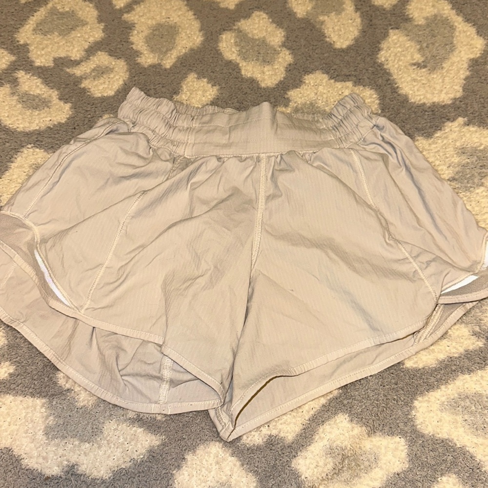 white lululemon shorts